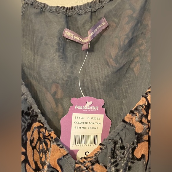 Hale Bob Gold & Craft Women’s Printed Blouse Top Shirt NWT S SMALL - Picture 3 of 4